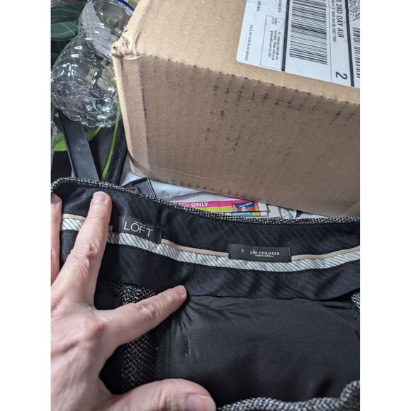 Ann Taylor Loft Womens Gray Dress Pants Size 6 Polyester/Rayon Blend - Picture 4 of 5